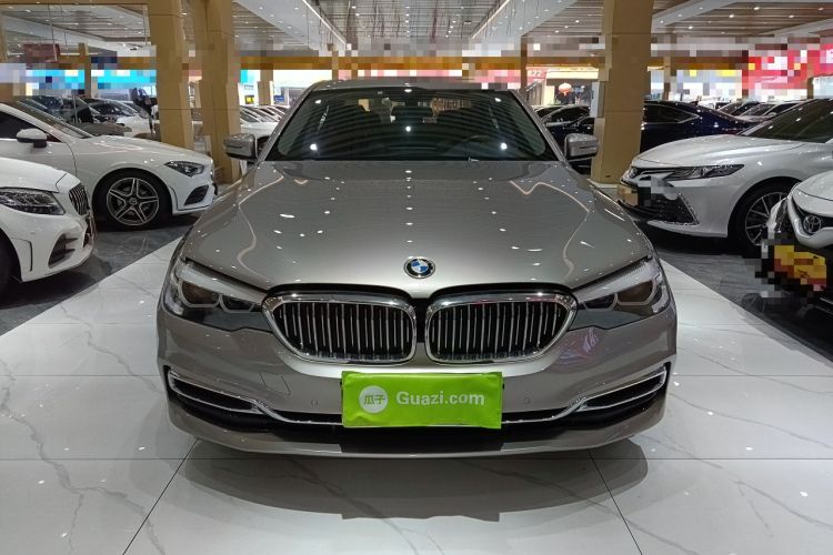 Used BMW 5 Series 2019 525Li Luxury Package
