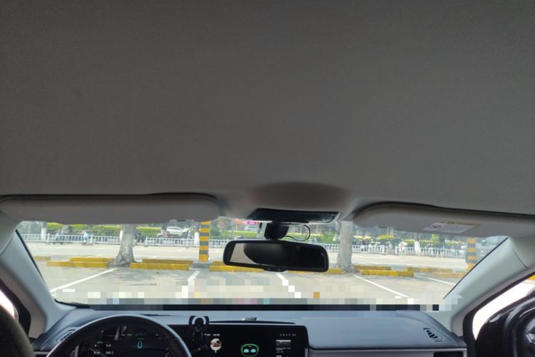 Used NETA U 2023 NETA U-Ⅱ Challenge Edition 500 U Show – Lithium Iron Phosphate Headliner