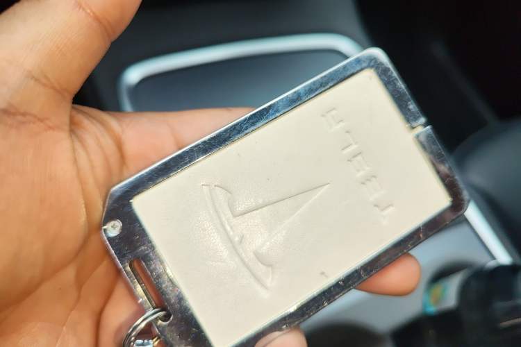 Used Tesla Model Y 2022 Rear-Wheel-Drive Version
