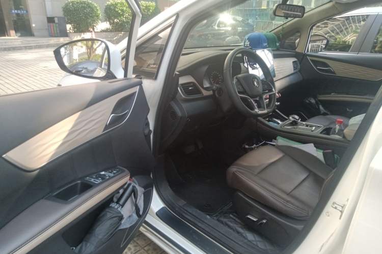 Used BYD Song MAX New Energy 2022 DM-i 105KM Prestige Model