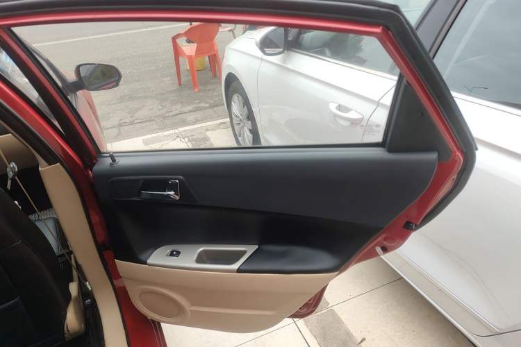 Used Brilliance H330 2013 1.5L Automatic Luxury Model