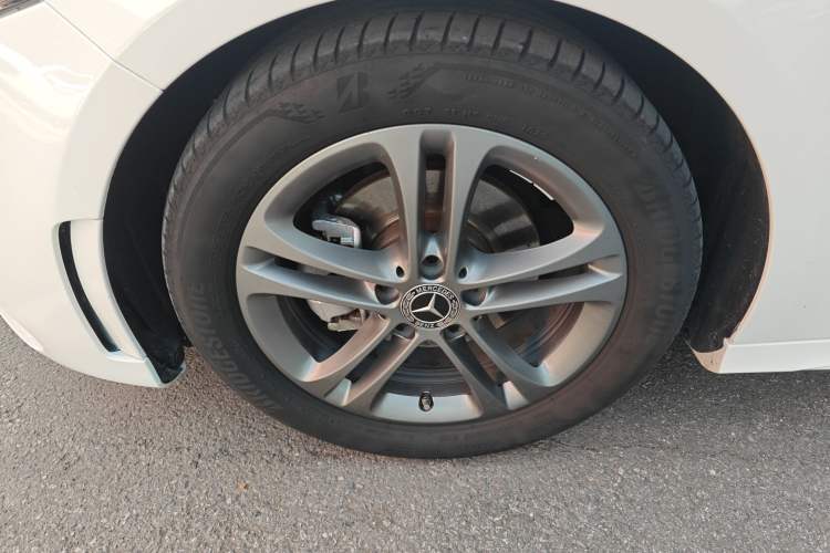 Used Mercedes-Benz A-Class 2020 Facelift A 180 L Sport Sedan Special Configuration