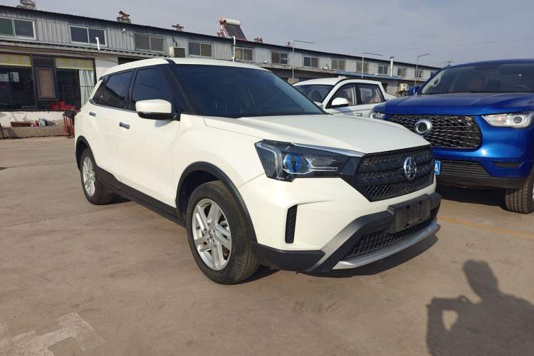 Used Venucia T60 2020 1.6L CVT Smart Drive Version China VI Standard Front Right 45 Deg