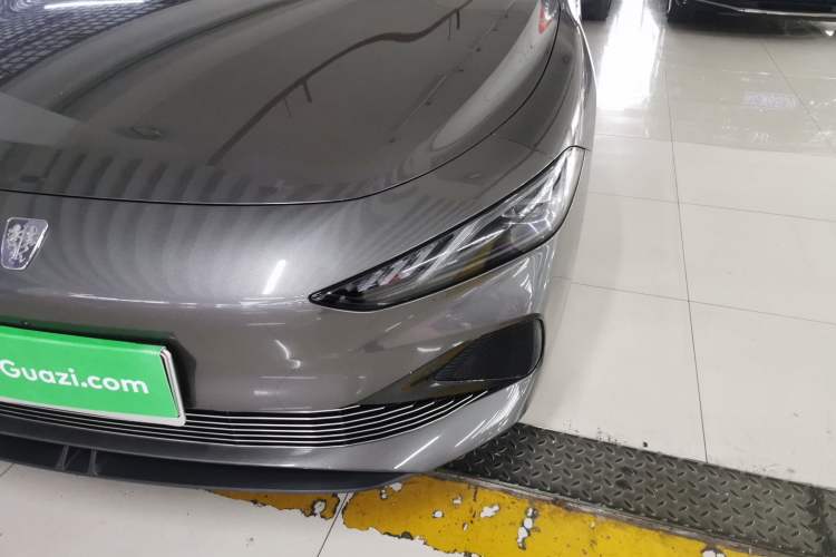 Used Roewe D7 2023 DMH 125km Flagship Edition
