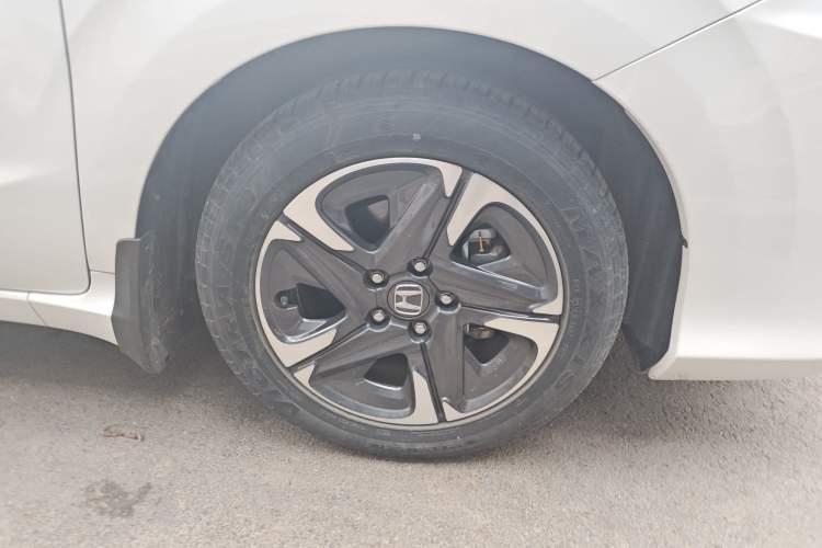 Used Honda Envix 2021 Rui Hybrid 1.5L Pure Comfort Edition