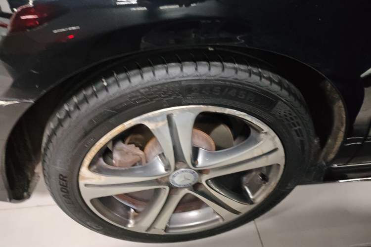 Used Mercedes-Benz E-Class 2016 E 200 L Sport Edition Exterior 5