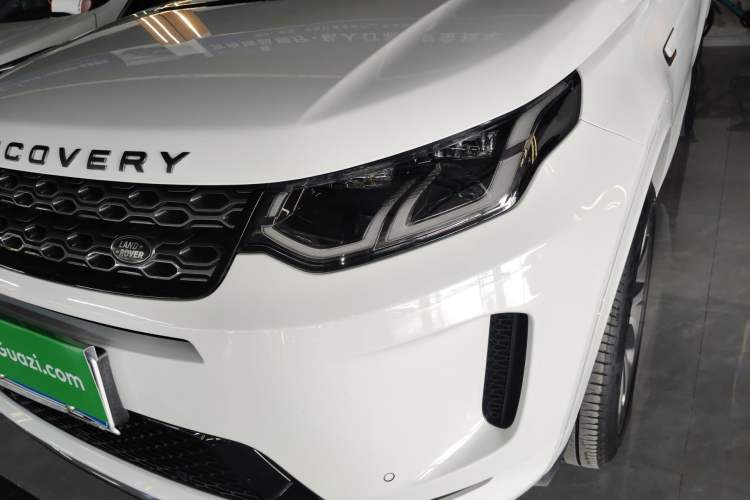 Used Land Rover Discovery Sport 2020 249 PS R-Dynamic Performance Edition Left Front Headlight