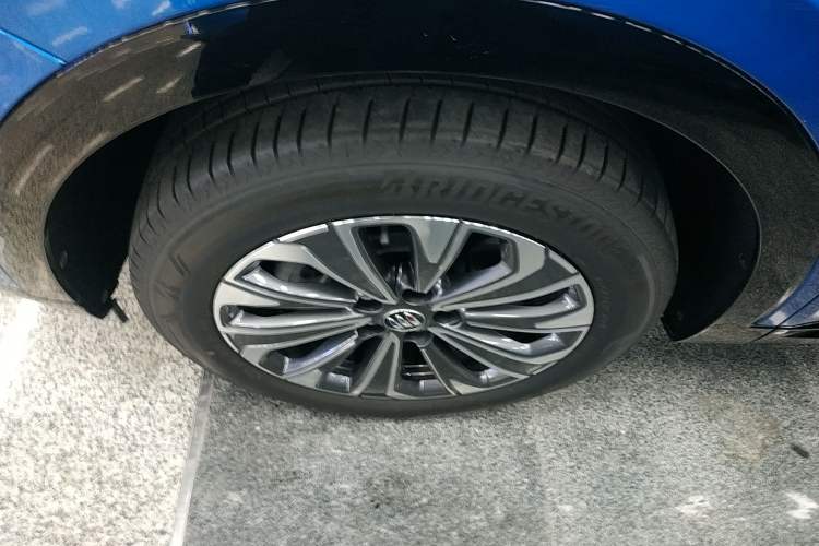 Used Buick Envision 2024 Encore S 25T Ignite Black Style Edition
