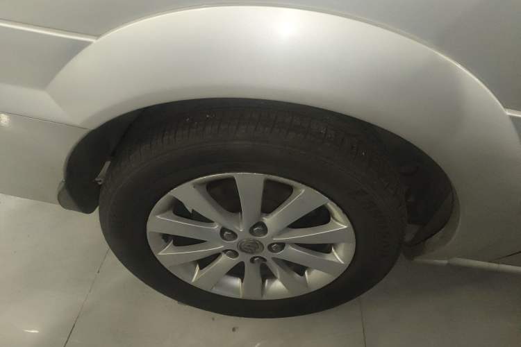 Used Buick GL8 2014 2.4L Classic Edition