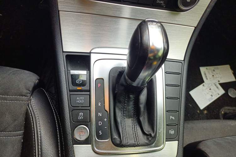 Used Volkswagen FAW-Volkswagen CC 2012 2.0 TSI Ultimate Edition