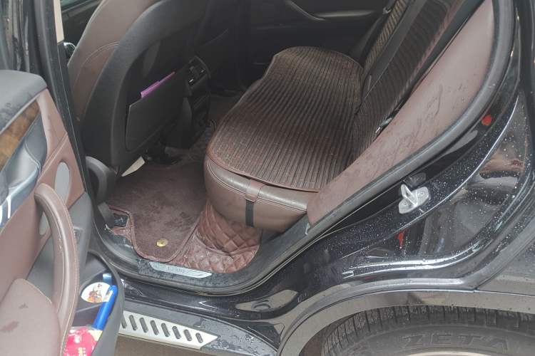 Used BMW X5 2017 xDrive28i
