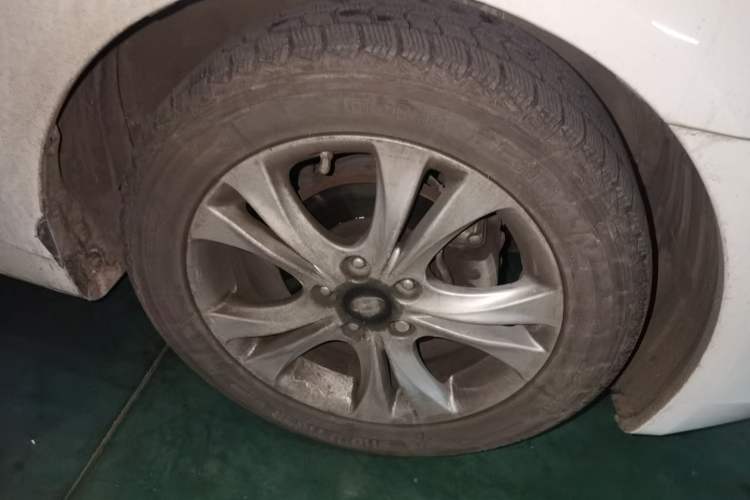 Used Hyundai Sonata 2011 2.0L Automatic Luxury Edition
