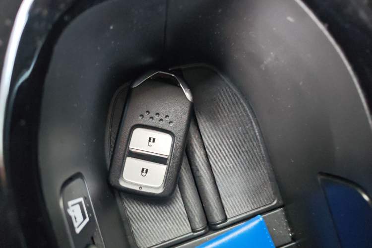 Used Honda Vezel 2019 220 TURBO CVT Luxury Edition China VI