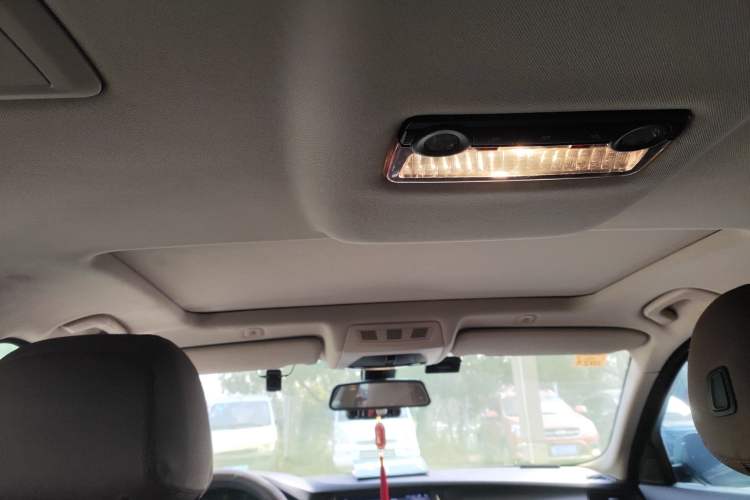 Used BMW 5 Series 2017 520Li Elegant Edition
