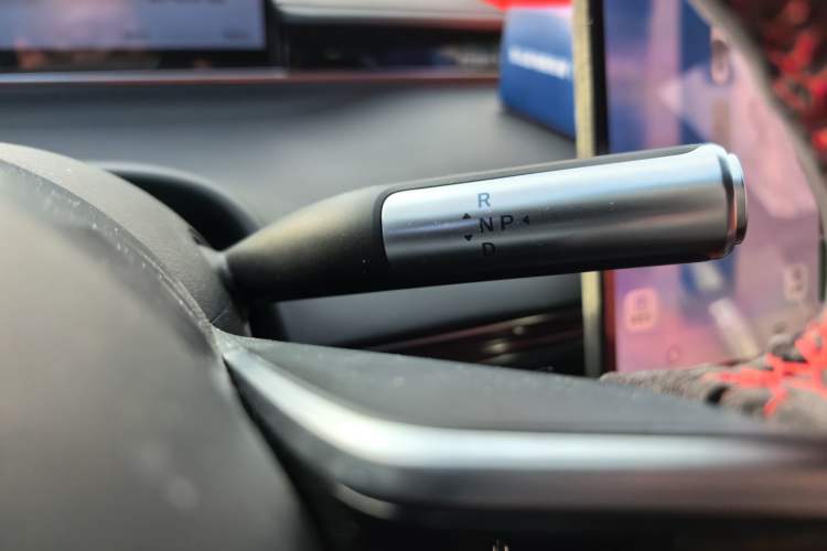 Used Hima Luxeed S7 2024 Ultra Four-Wheel Drive Flagship Edition Gear Lever