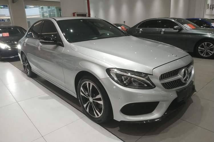 Used Mercedes-Benz C-Class 2017 Restyled C 200 Sport Edition

