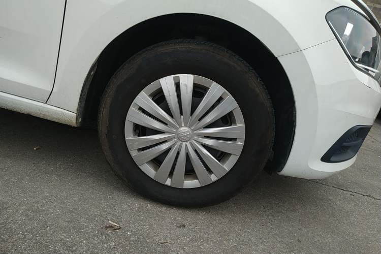 Used Volkswagen Santana 2021 1.5L Automatic Fashion Edition Exterior 1