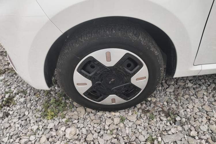 Used JAC Yiwei E10X 2024 Charming Edition 301km Lite
