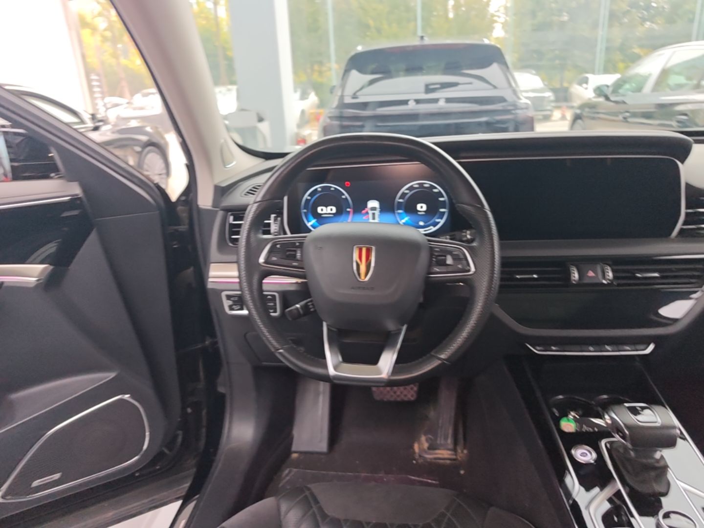 Hongqi HS5 2022 Revised Version 2.0T Smart Connect Flagship Edition — снимка 13