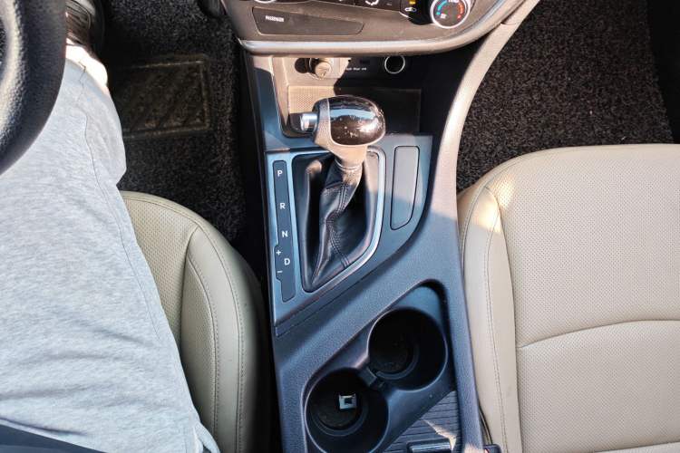 Used Kia K5 2015 2.0L Automatic GL
