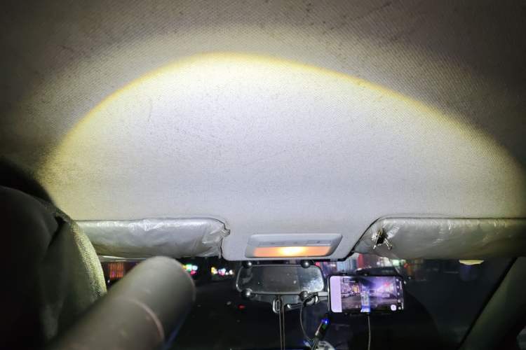 Used Wuling Alvez 2022 1.5L Manual Free-Style Model