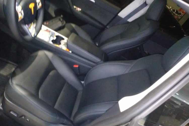 Used Tesla Model Y 2024 Rear-Wheel-Drive Version