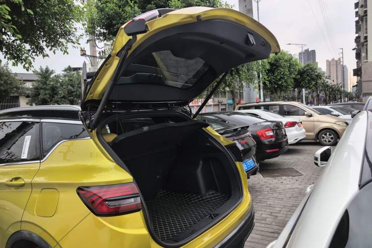 Used Geely Auto Coolray 2021 1.5TD DCT Battle Trunk