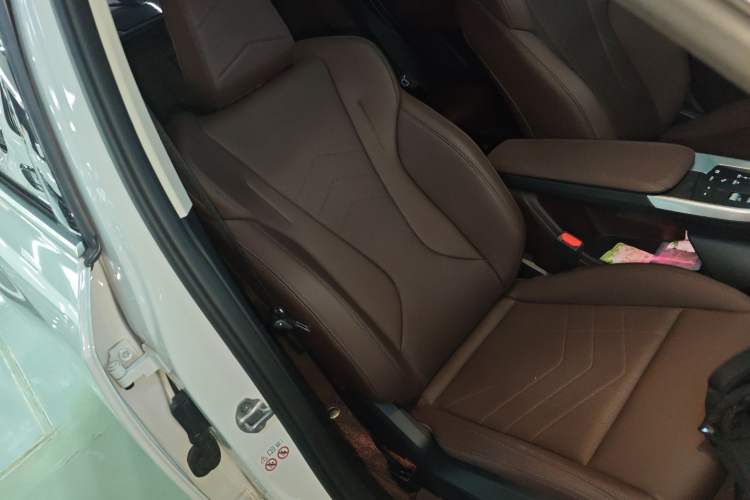 Used BMW X1 2023 sDrive25Li M Sport Package Right Front Seat