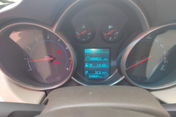 Used Chevrolet Cruze 2015 1.5L Classic SL MT