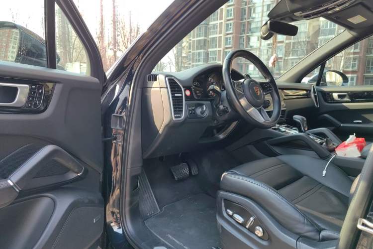 Used Porsche Cayenne E-Hybrid 2019 Cayenne E-Hybrid 2.0T