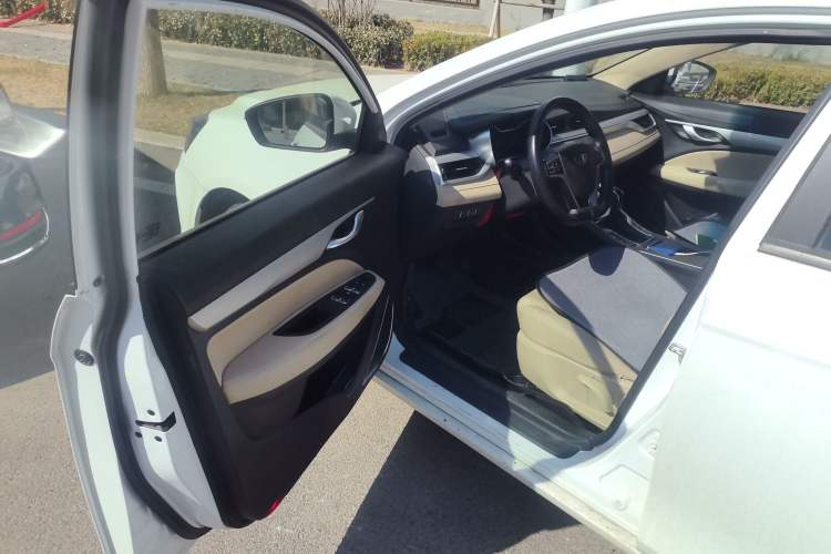 Used Geely Auto Emgrand 2018 1.5L CVT Luxury Model
