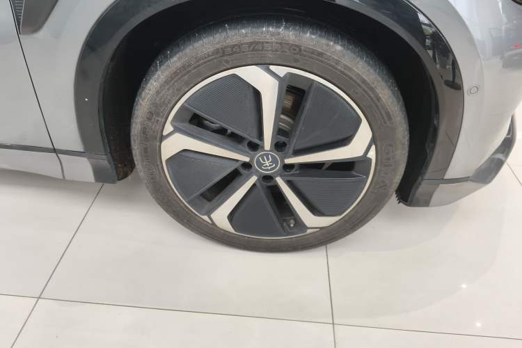 Used BYD Song L EV 2025 Intelligent Driving Version 662 km LiDAR Excellence Edition