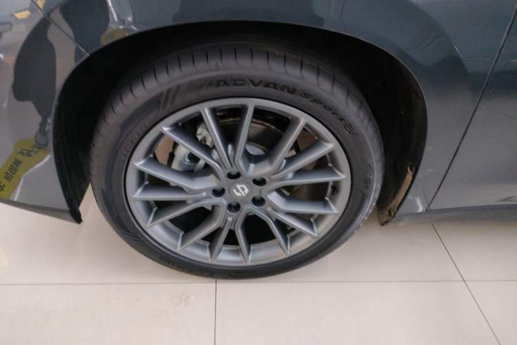 Used Leapmotor C10 2024 210 Comfort Edition Left Front Wheel Hub