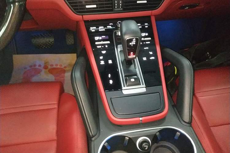 Used Porsche Cayenne 2019 Cayenne Coupé 3.0T
