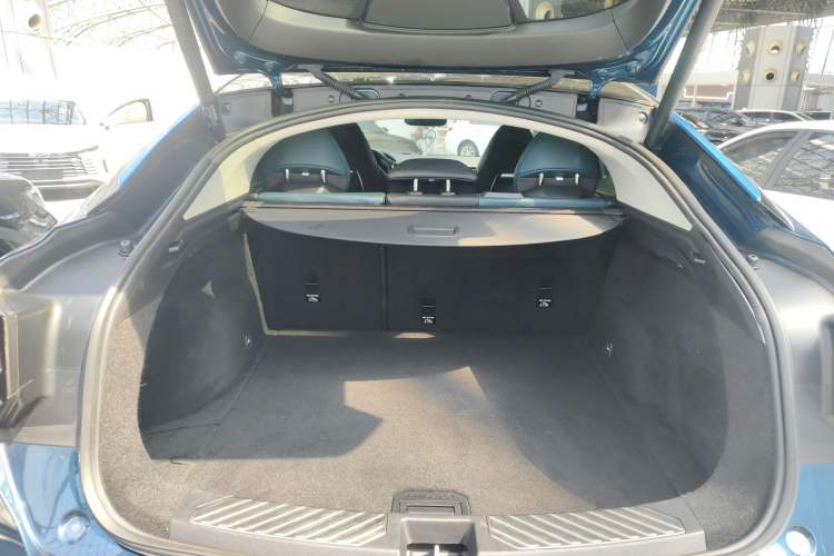 Used Lynk & Co 05 2020 2.0TD Two-Wheel Drive Shine Halo
