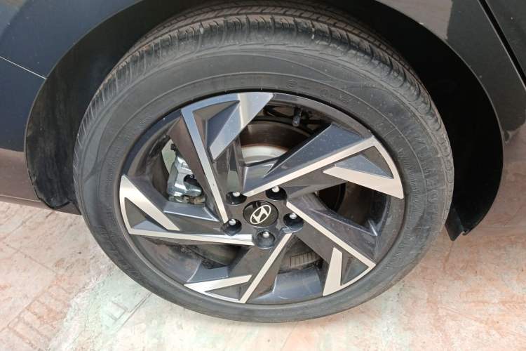 Used Hyundai Elantra 2023 1.5L CVT GLX Elite Edition