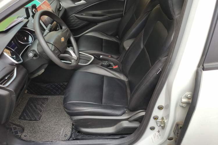 Used Chevrolet Cavalier 2020 325T Automatic Enjoyment Edition
