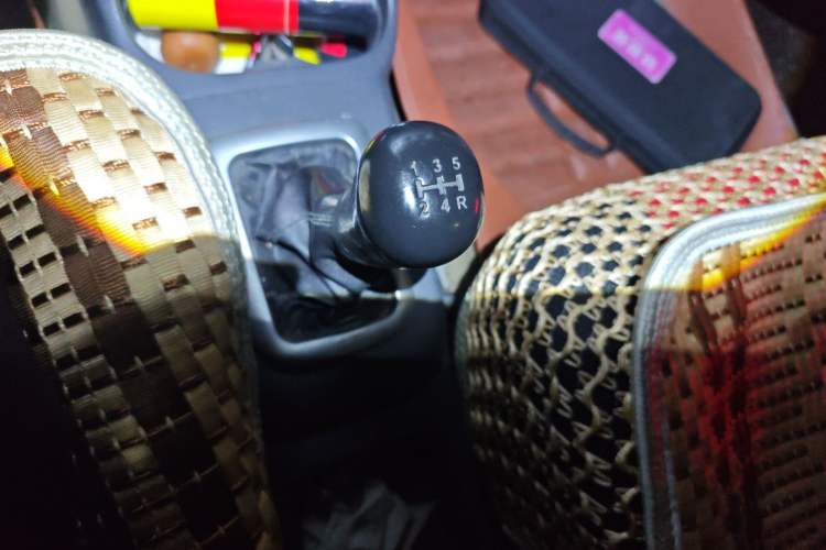 Used Suzuki Liana 2012 Hatchback 1.4L Manual Economy Model Gear Lever