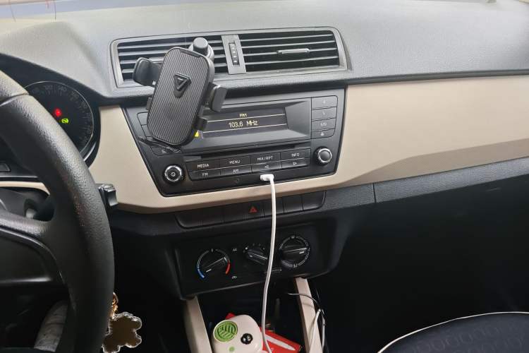 Used Skoda Fabia 2015 1.4L Automatic Chuanxing Edition