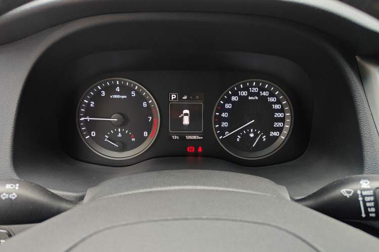 Used Hyundai Tucson 2018 1.6T Dual-Clutch Two-Wheel Drive 15th Anniversary Special Edition
