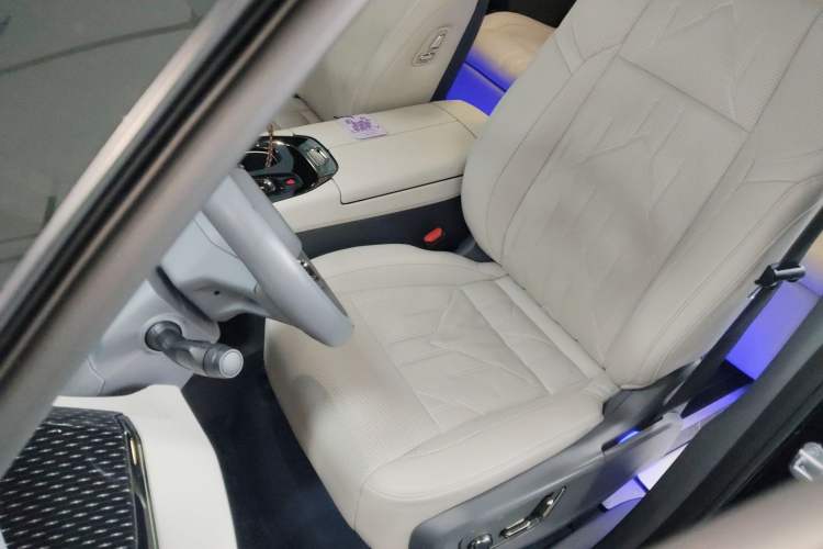 Used Zeekr 009 2024 7-Seater Walk-through Version 4WD 140 kWh
