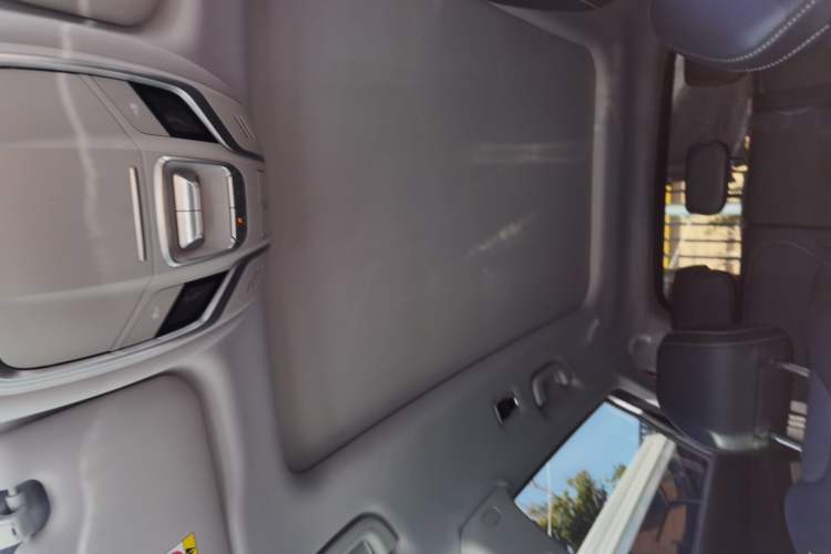 Used Geely Auto Emgrand X7 Sport 2022 Boyue X 1.8TD DCT Smart Model Headliner