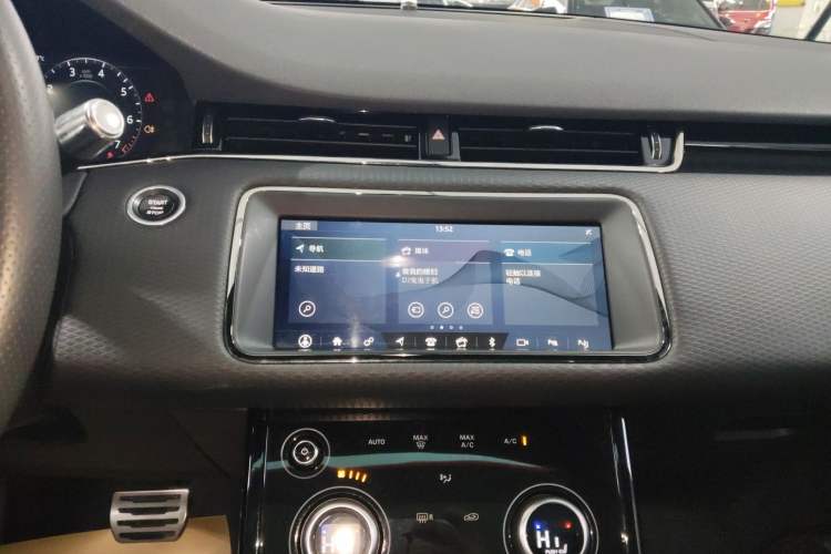 Used Land Rover Range Rover Evoque 2021 Range Rover Velar 249 PS R-Dynamic S Performance Edition
