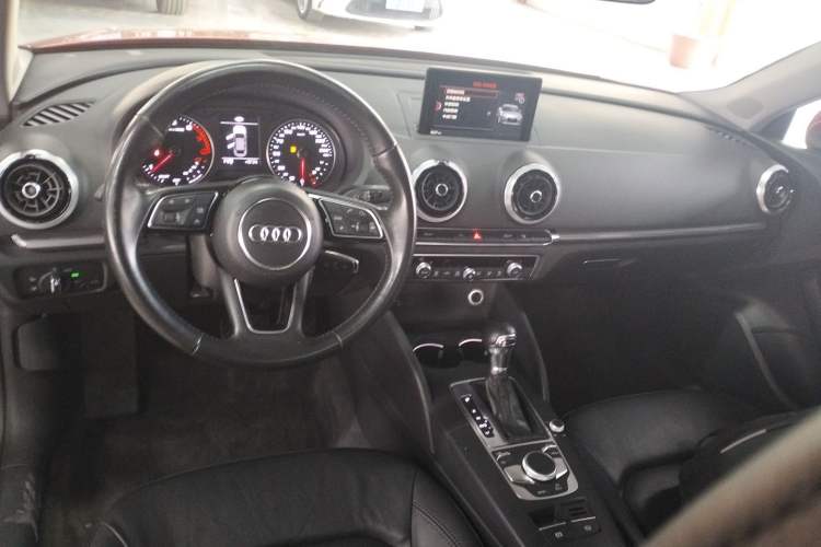 Used Audi A3 2017 Limousine 35 TFSI Style Edition
