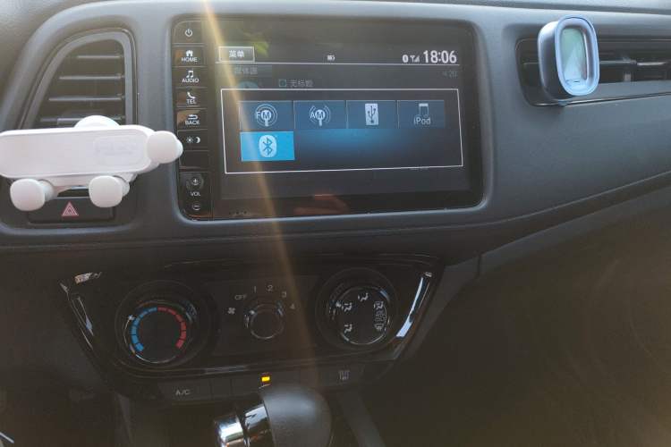 Used Honda Vezel 2019 1.5L CVT Pioneer Edition China VI