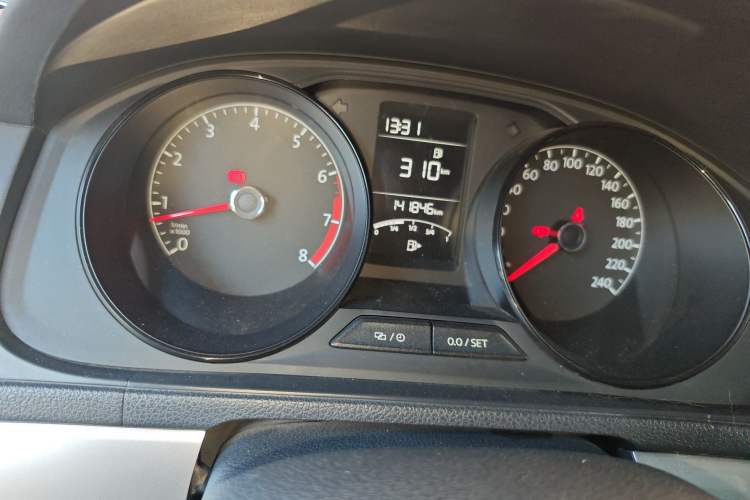 Used Volkswagen Lavida 2017 1.6L Manual Fashion Edition