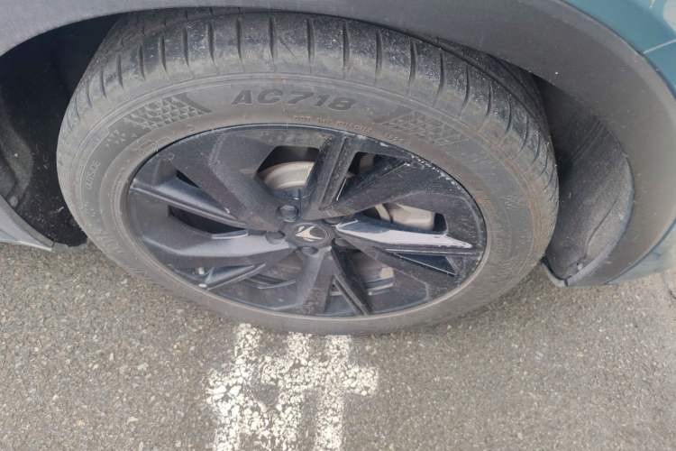 Used ARCFOX Alpha S 2023 735E+ Forest Edition PRO 160kW Right Front Wheel Hub