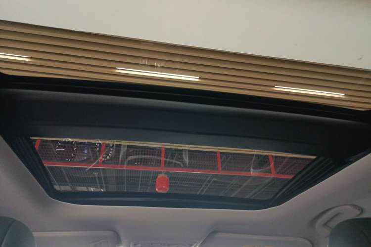 Used Nissan Murano 2015 2.5 S/C HEV XL Two-Wheel Drive Hybrid Luxury Edition Headliner