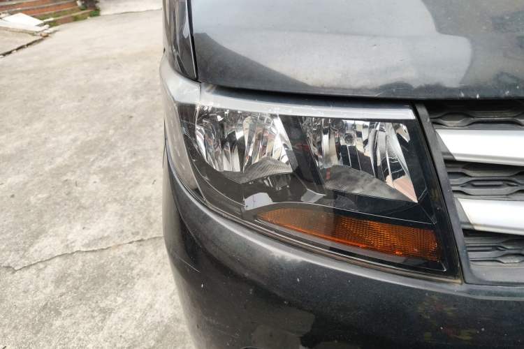 Used JAC Refine M3 2018 1.6L Express Edition 7-Seater
