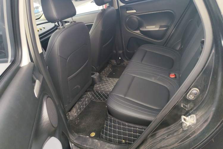 Used ORA Black Cat 2021 351 km Standard Version Left Rear Seat